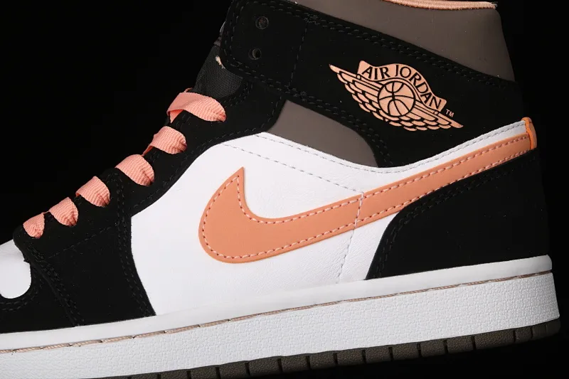 All categories Air Jordan Jordan series basketball shoes Air Jordan 1 Mid G version pure original Air Jordan 1 Mid AJ1 Joe 1 black pink peach Goddess Day mid-top basketball shoes DH0210-100